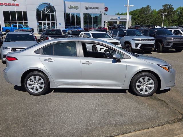 Used 2026 Toyota Corolla LE FWD image 13
