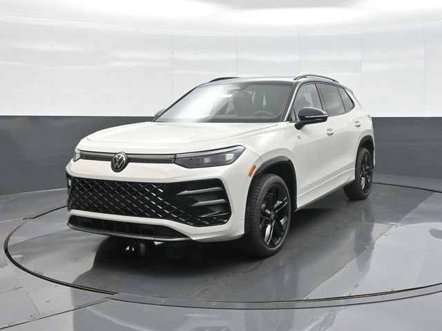 New 2026 Volkswagen Tiguan SE R-Line AWD/4WD image 3