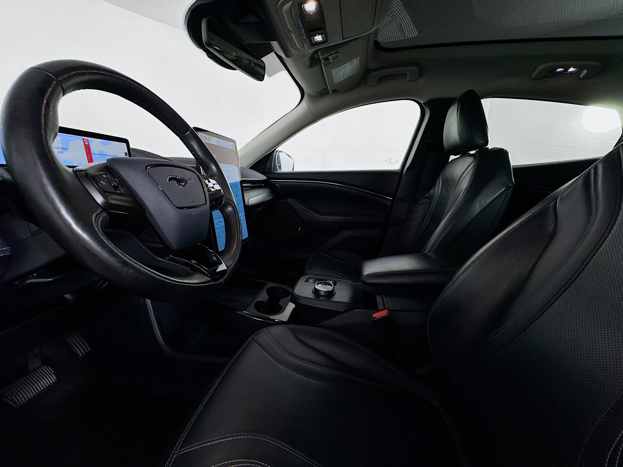 Used 2021 Ford Mustang Mach-E Premium image 21