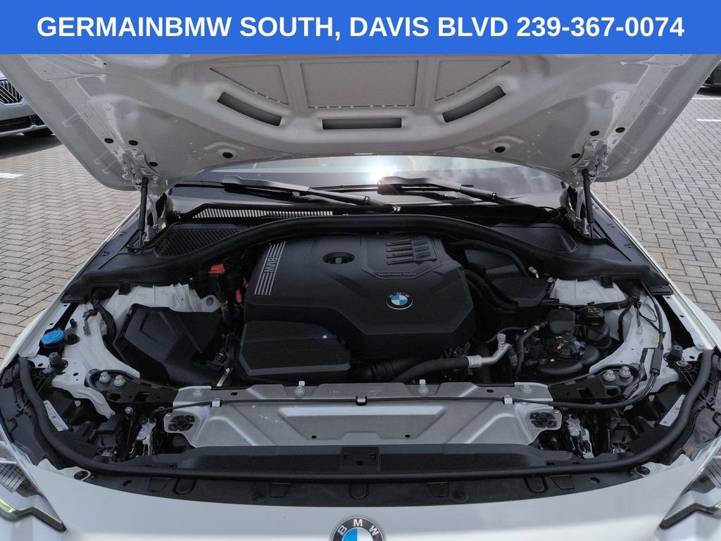 Used 2023 BMW 230i Coupe w/ Convenience Package RWD image 14