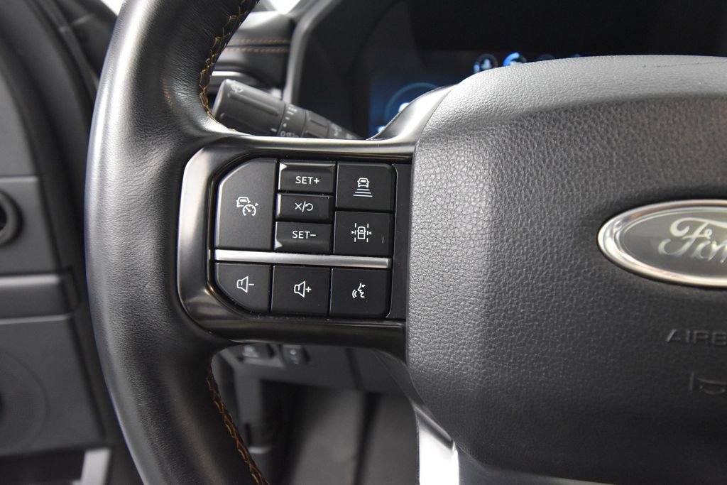 Used 2024 Ford Expedition Platinum AWD/4WD image 26