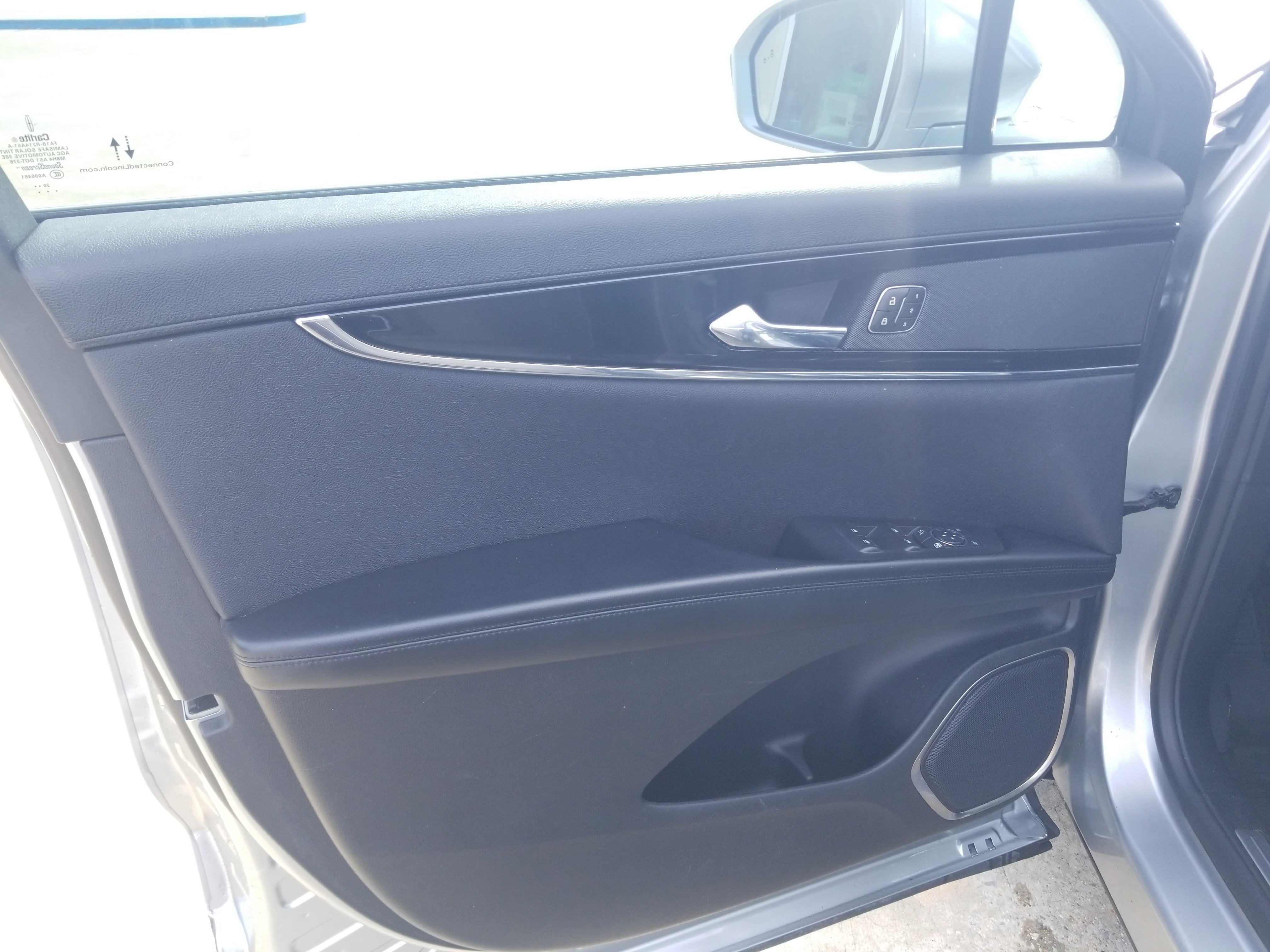 Used 2021 Lincoln Nautilus FWD image 9