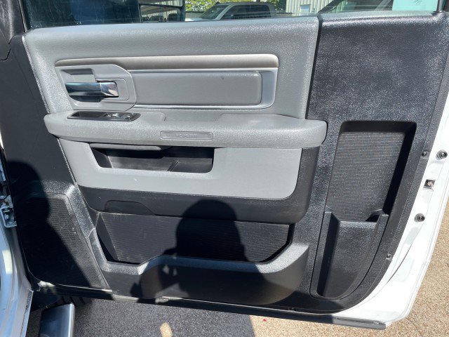 Used 2015 RAM 5500 SLT w/ Quick Order Package 29G SLT image 41