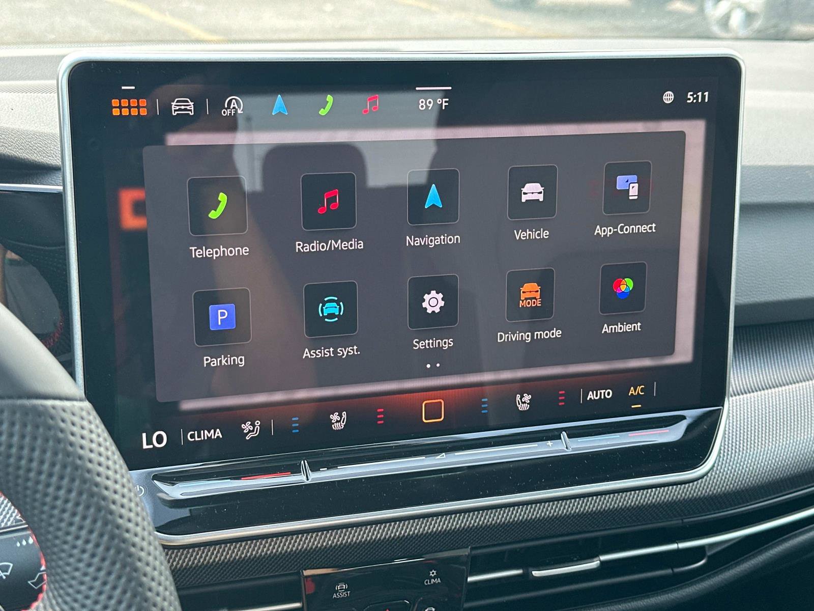 New 2025 Volkswagen GTI SE image 30