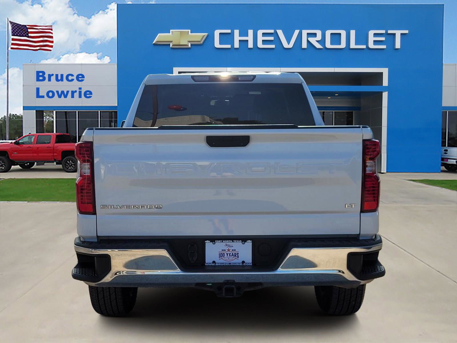 Used 2022 Chevrolet Silverado 1500 LT RWD image 5