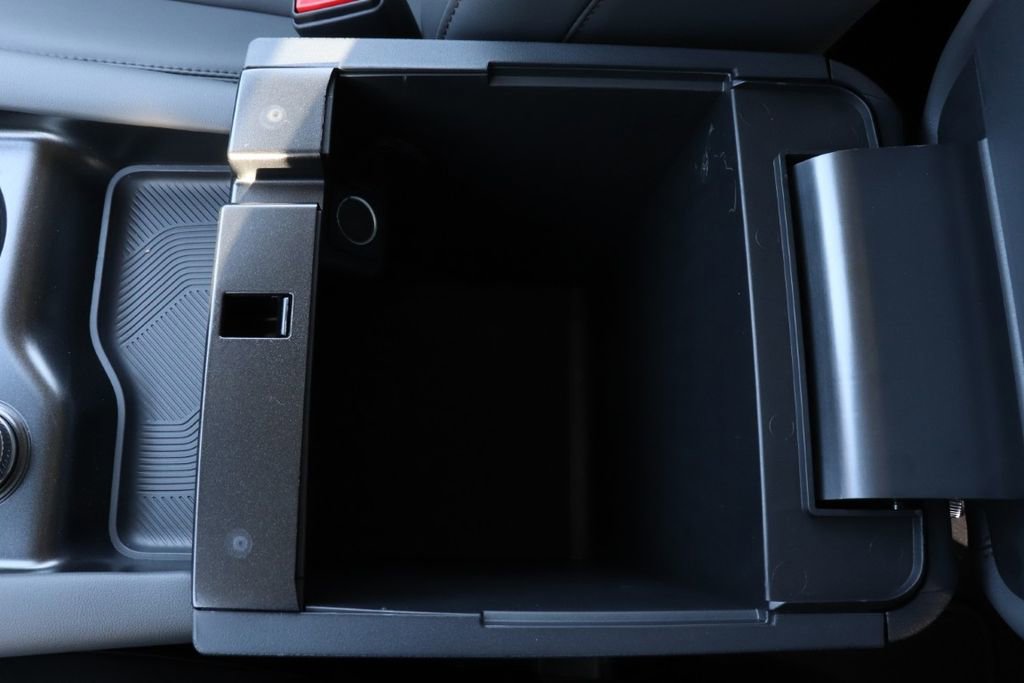 New 2026 Ford Explorer Active w/ Active Comfort Package image 23