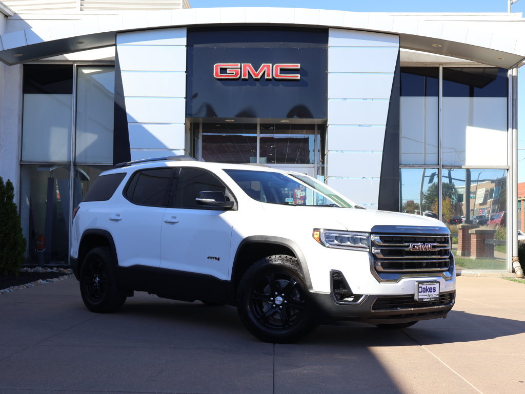 Used 2023 GMC Acadia AT4 w/ Technology Package AWD/4WD image 2