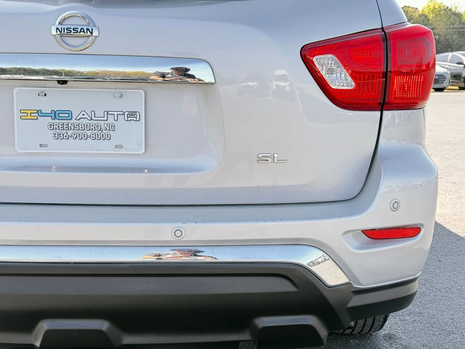 Used 2019 Nissan Pathfinder SL image 14