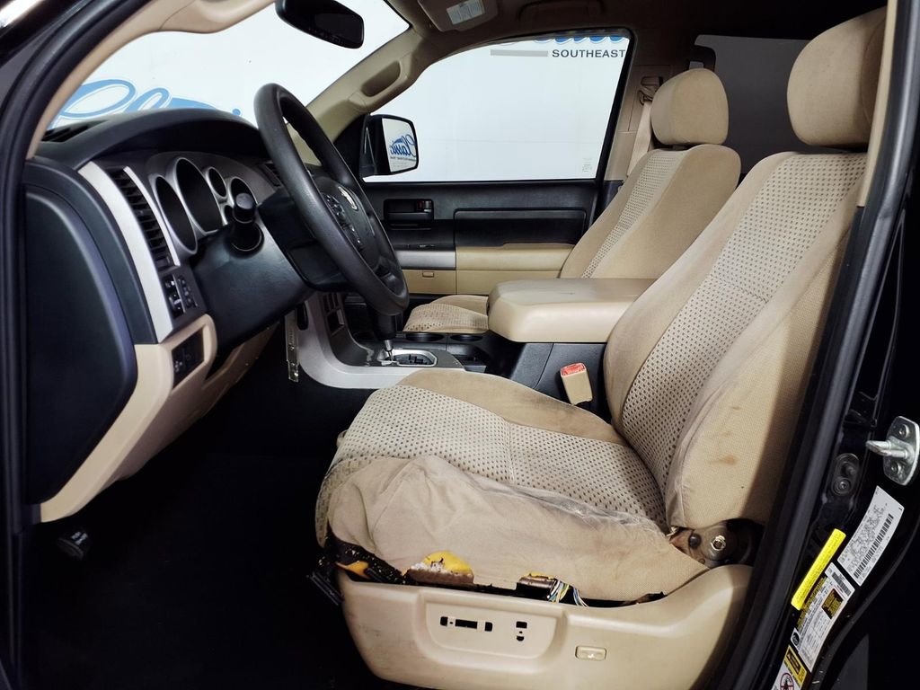 Used 2013 Toyota Tundra 2WD CrewMax w/ SR5 Pkg image 10