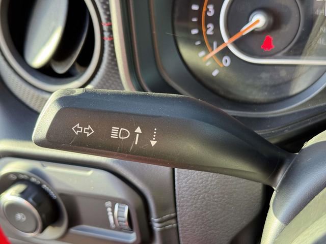 Used 2024 Jeep Wrangler Rubicon w/ Convenience Group image 12