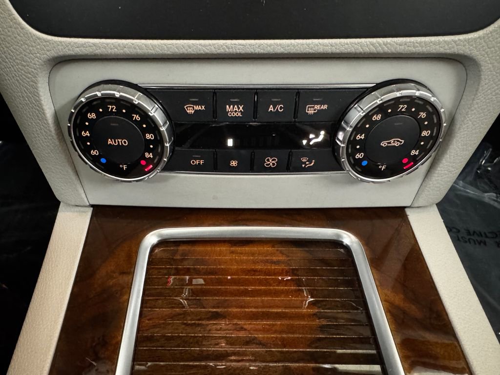 Used 2015 Mercedes-Benz GLK 350 4MATIC image 21