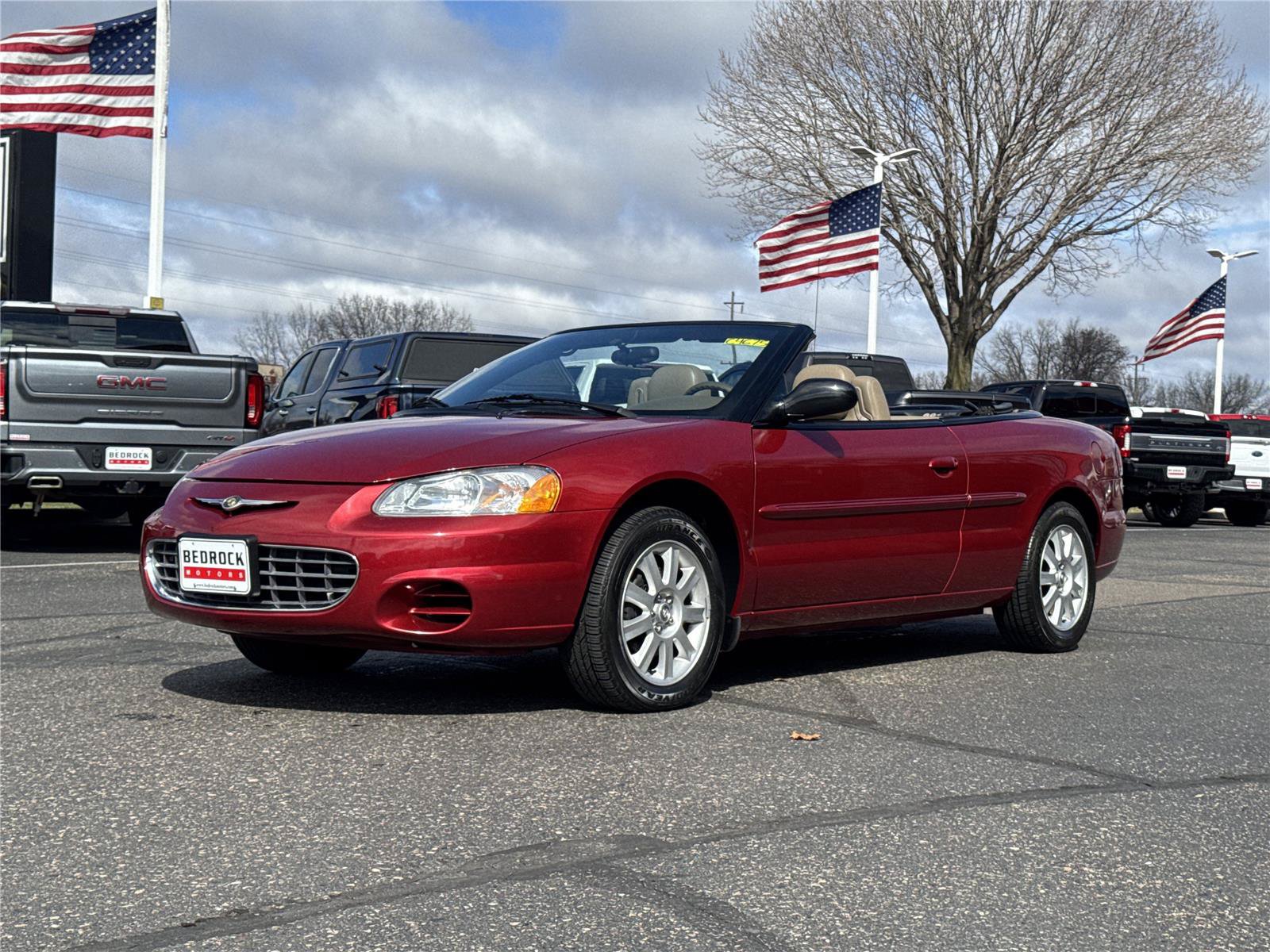 Used 2003 Chrysler Sebring GTC FWD image 3