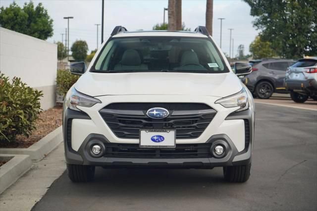 Certified 2025 Subaru Outback Premium AWD/4WD image 5