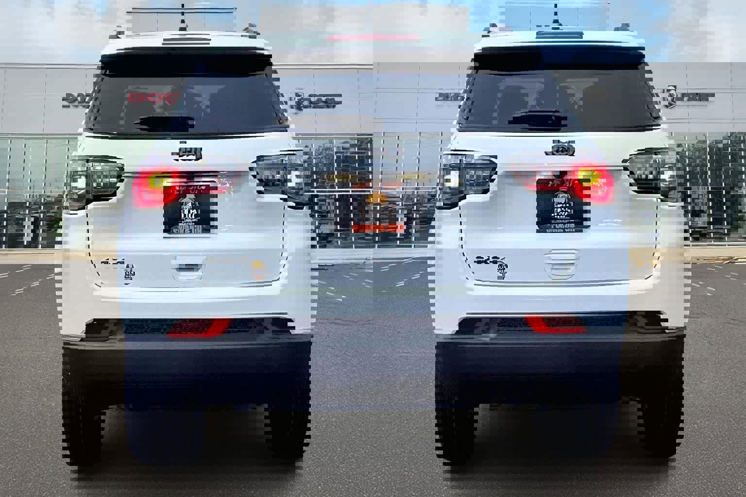 New 2026 Jeep Compass Latitude image 5