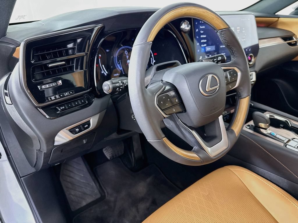 Certified 2024 Lexus RX 350 Premium Plus w/ Convenience Package FWD image 9