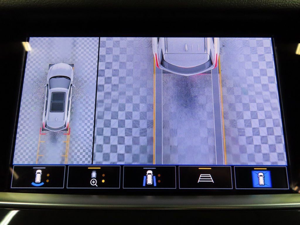 Used 2022 Cadillac XT5 Sportv w/ Technology Package image 17