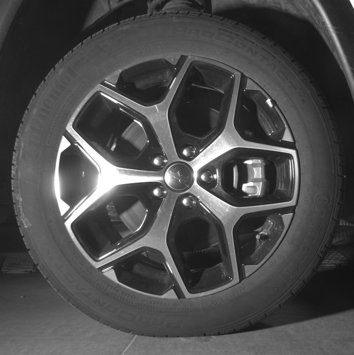 Used 2025 Jeep Compass Limited image 13