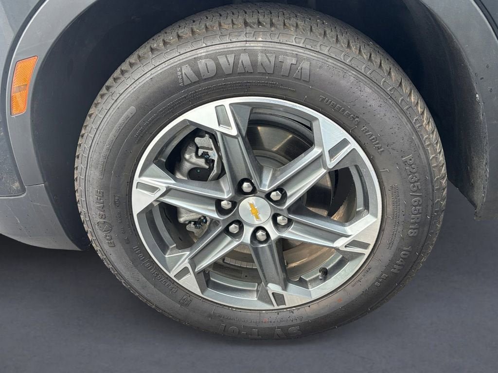 Used 2025 Chevrolet Blazer LT AWD/4WD image 9