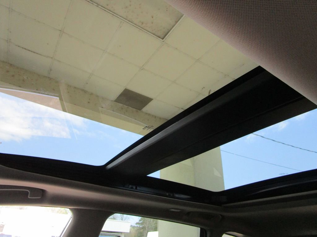 Used 2024 Nissan Murano SL image 28