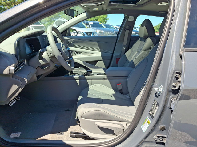 New 2026 Hyundai Elantra SEL Sport Premium FWD image 14