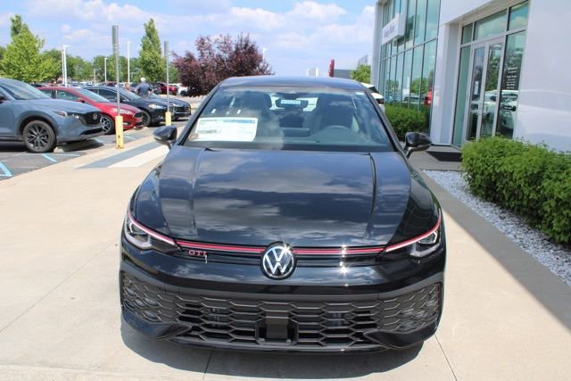 New 2025 Volkswagen GTI SE image 2