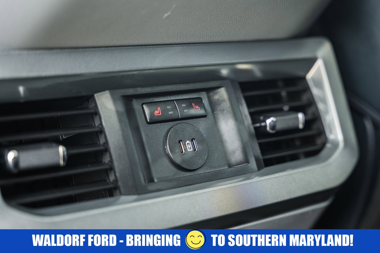 Used 2023 Ford F450 Limited w/ FX4 Off-Road Package image 61