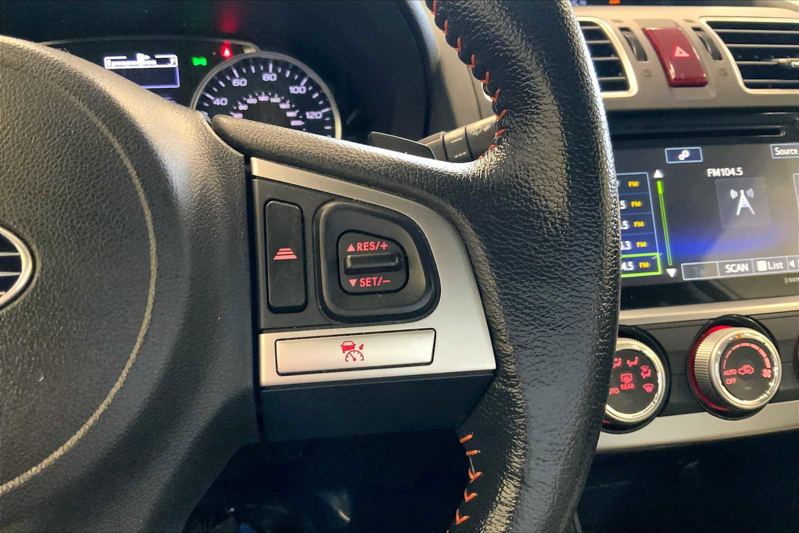 Used 2017 Subaru Crosstrek 2.0i Limited image 24