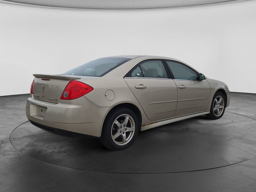 Used 2009 Pontiac G6 Sedan w/ Sport Package 2 FWD image 9