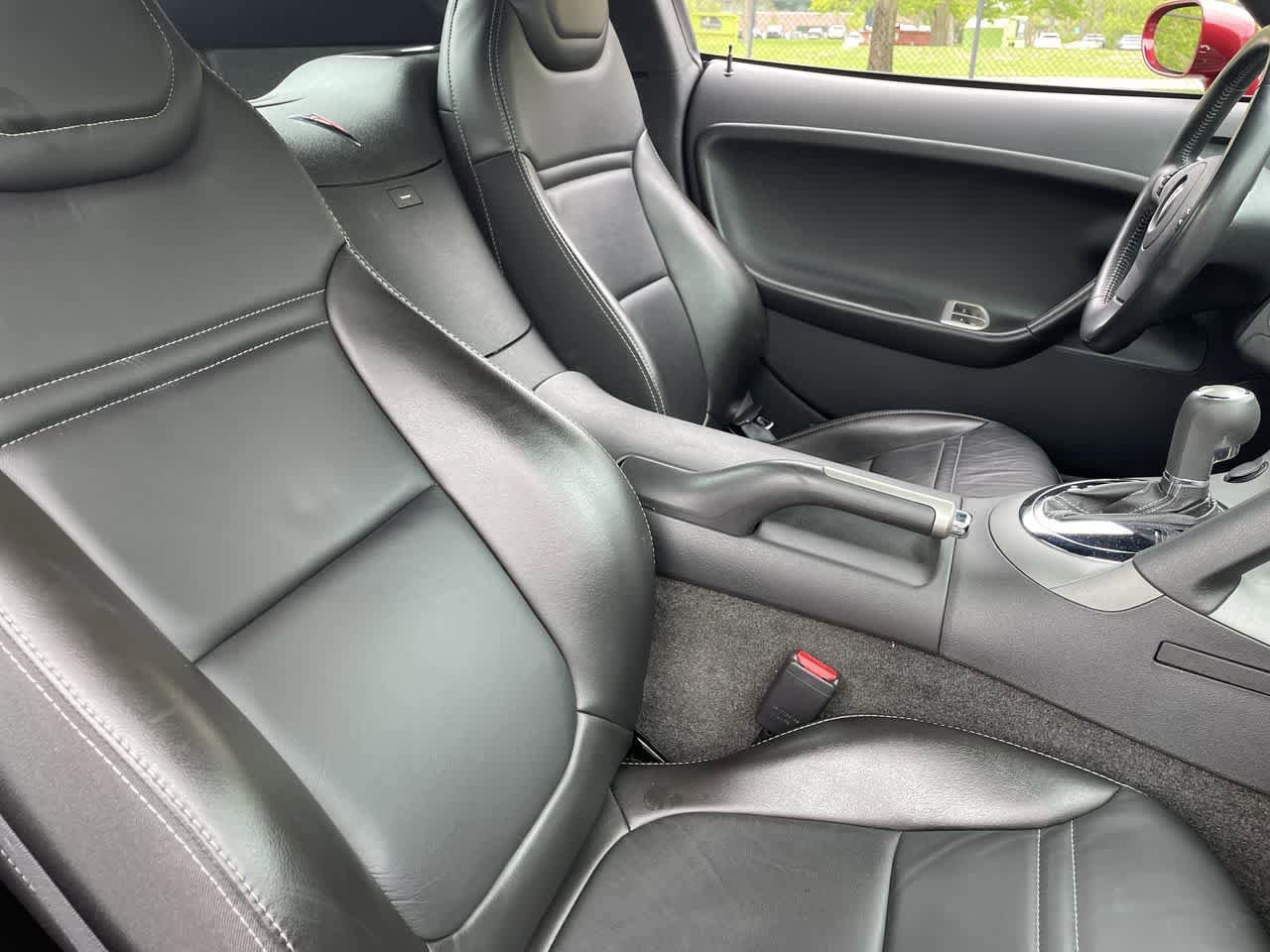 Used 2009 Pontiac Solstice Coupe w/ Premium Package RWD image 14