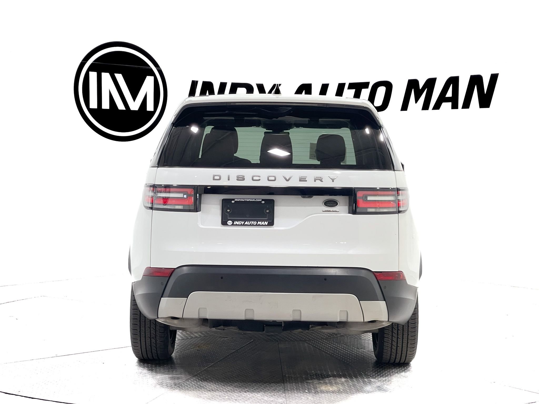 Used 2018 Land Rover Discovery HSE AWD/4WD image 5