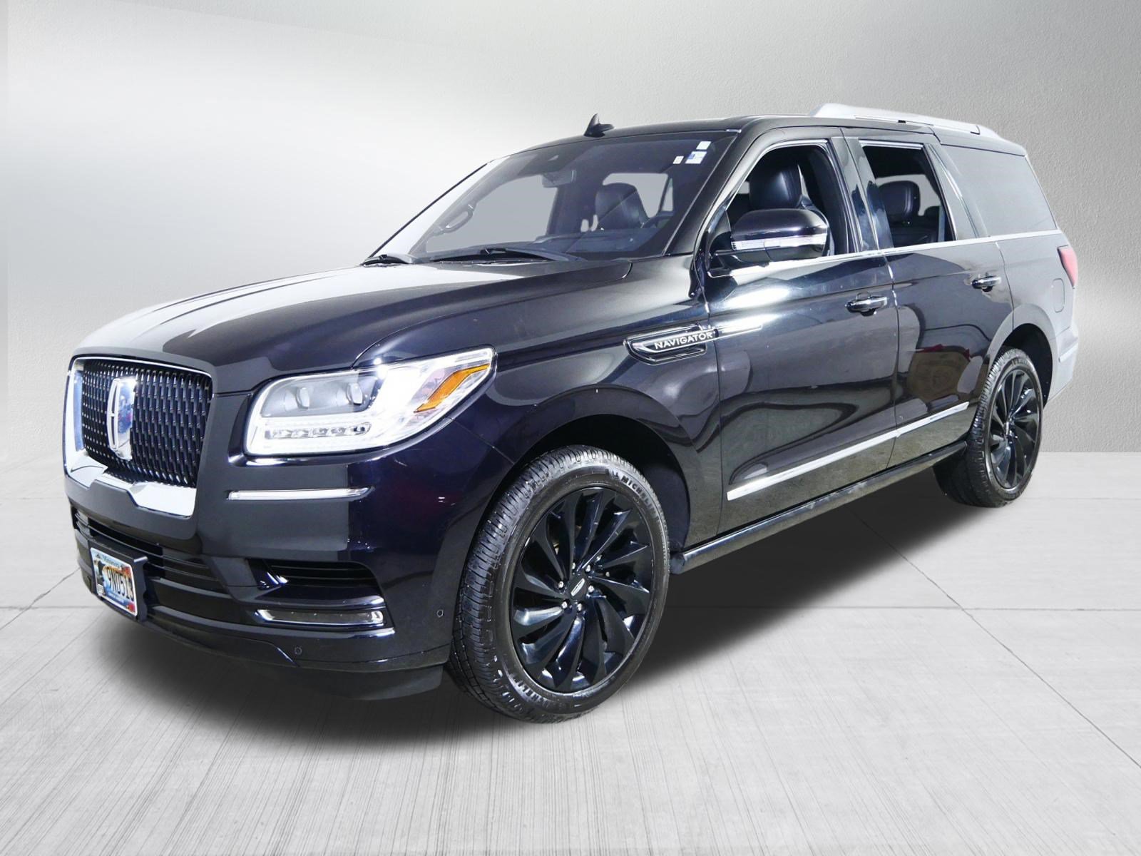 Used 2020 Lincoln Navigator Reserve w/ Equipment Group 208A Reserve image 3