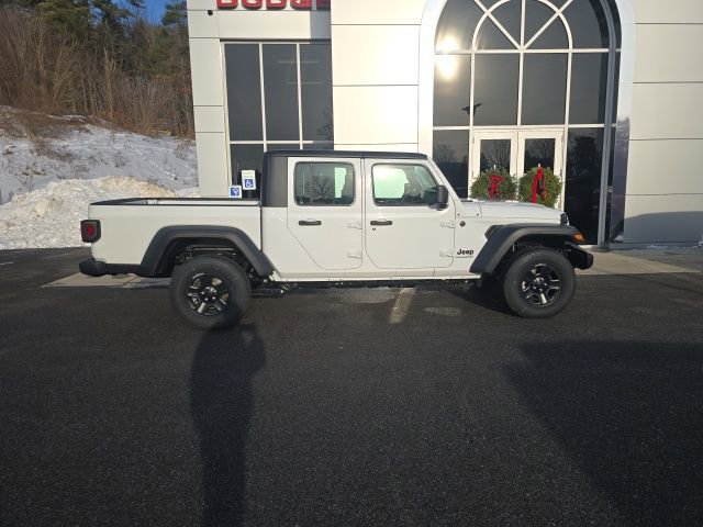 New 2026 Jeep Gladiator Sport image 7