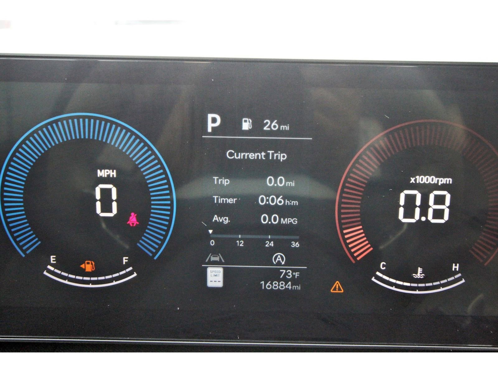 Used 2025 Hyundai Santa Fe SE image 17