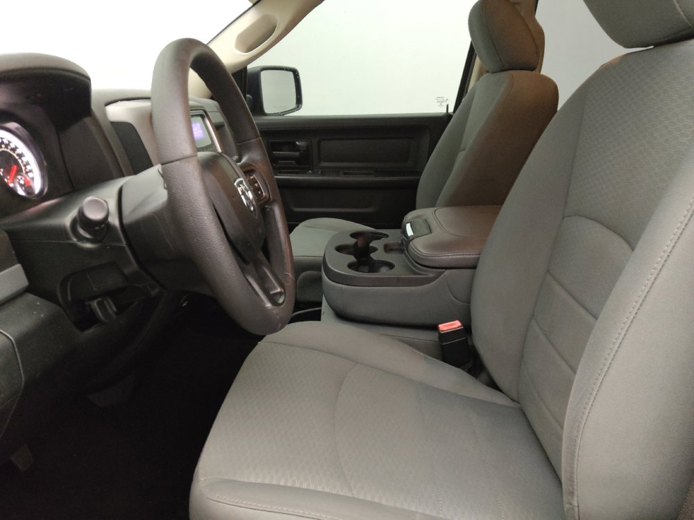 Used 2018 RAM 1500 Express RWD image 17
