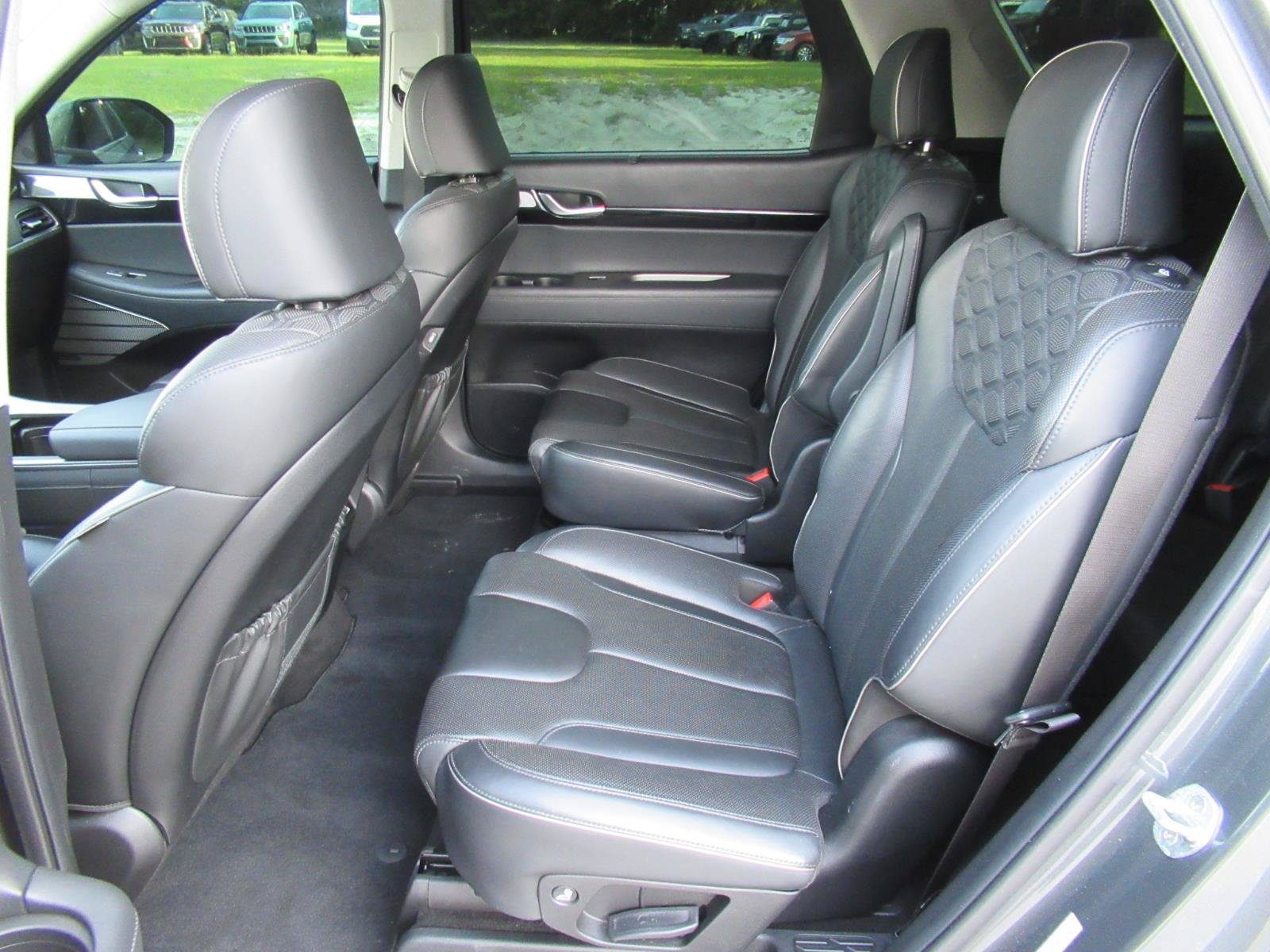 Used 2022 Hyundai Palisade Limited FWD image 36