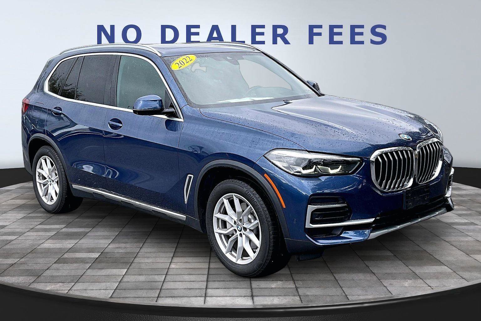 Used 2022 BMW X5 xDrive40i w/ Premium Package AWD/4WD image 3