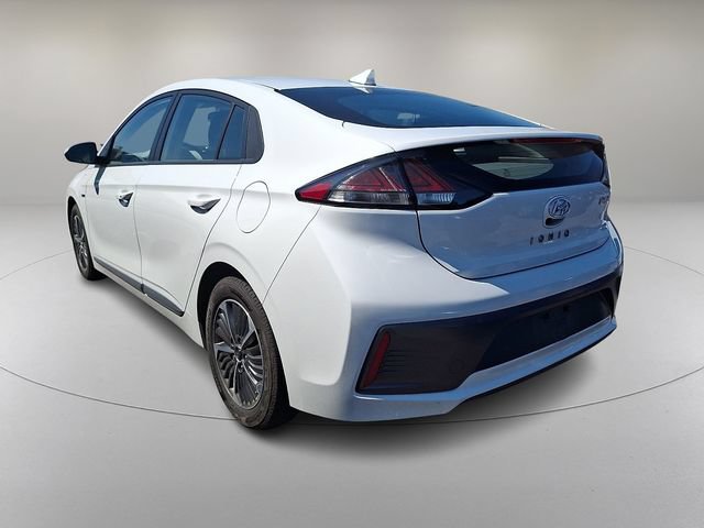 Used 2020 Hyundai Ioniq SE FWD image 6