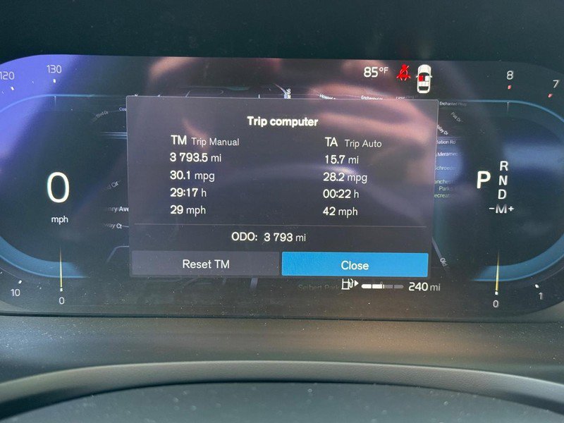 Certified 2025 Volvo S60 B5 Core w/ Climate Package image 21