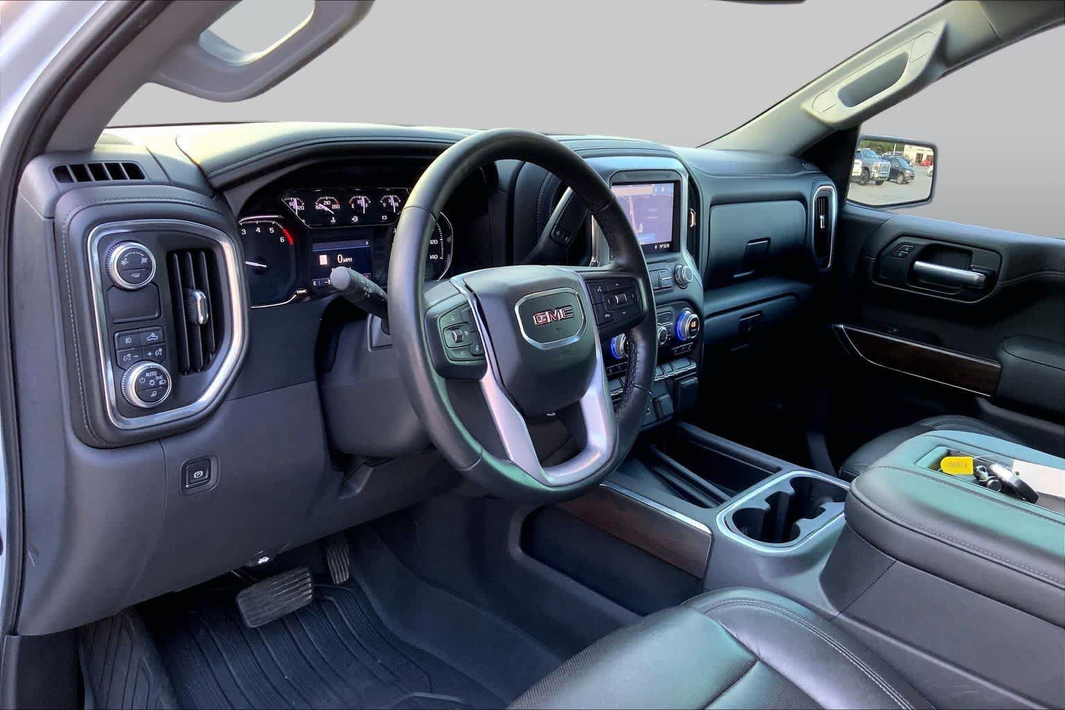 Used 2019 GMC Sierra 1500 SLT RWD image 15