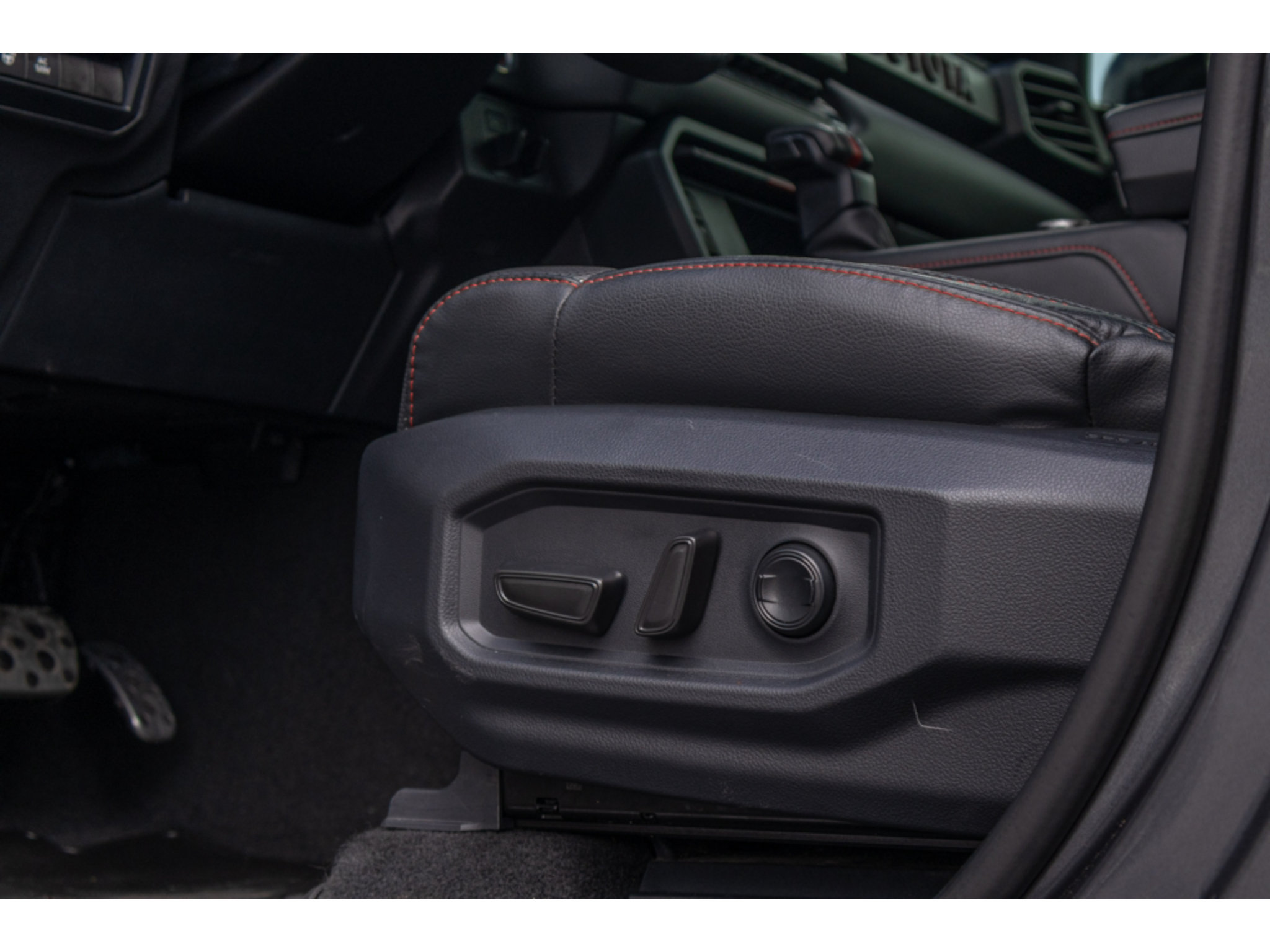 Used 2024 Toyota Tundra TRD Pro AWD/4WD image 16