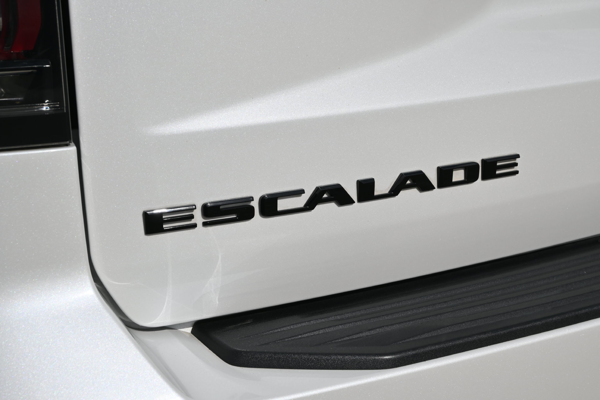 Certified 2021 Cadillac Escalade ESV Sport Platinum w/ LPO, ONYX Package AWD/4WD image 21