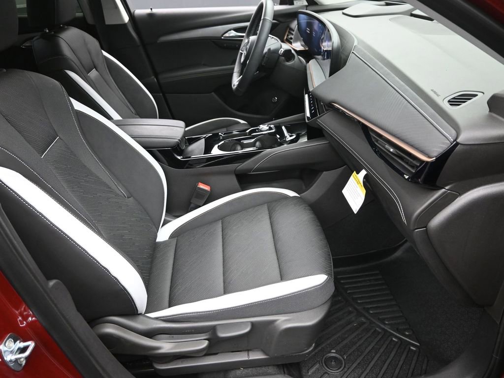 Used 2024 Buick Envision Sport Touring image 7