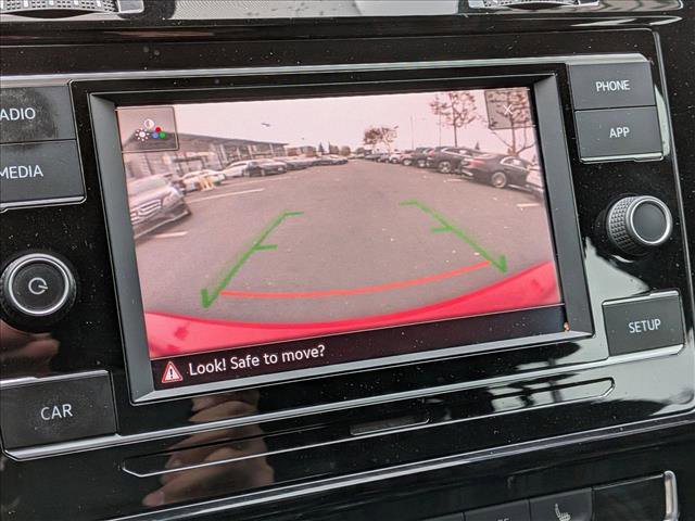 Used 2018 Volkswagen GTI SE image 14