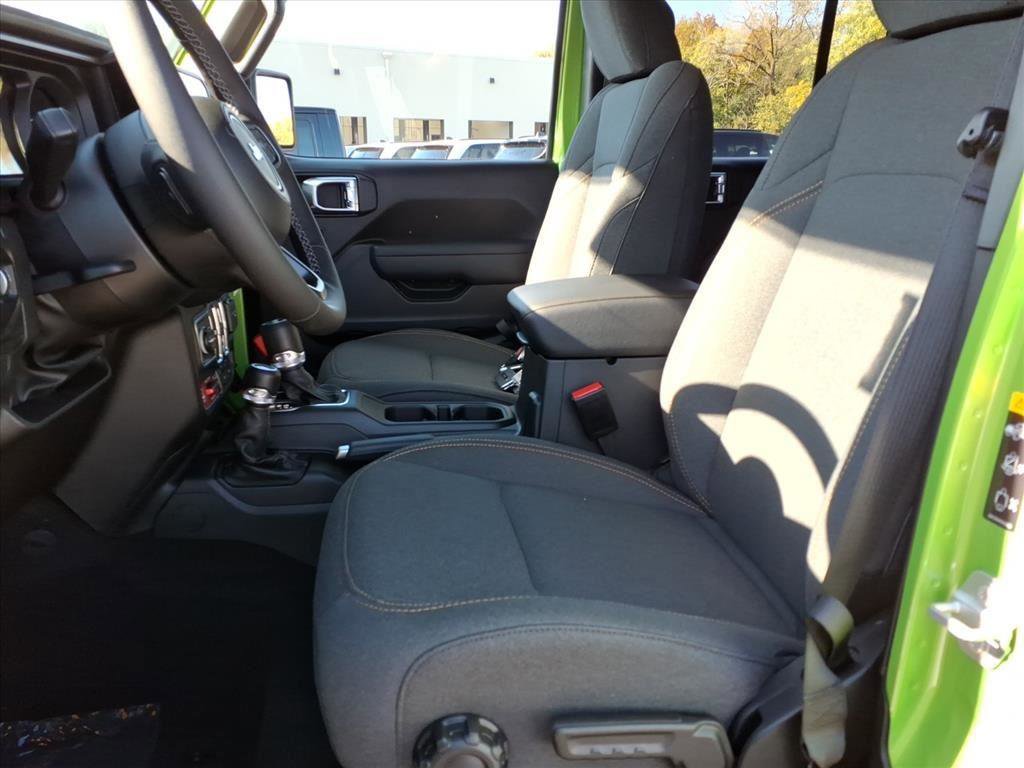 New 2026 Jeep Wrangler Unlimited Sport image 9