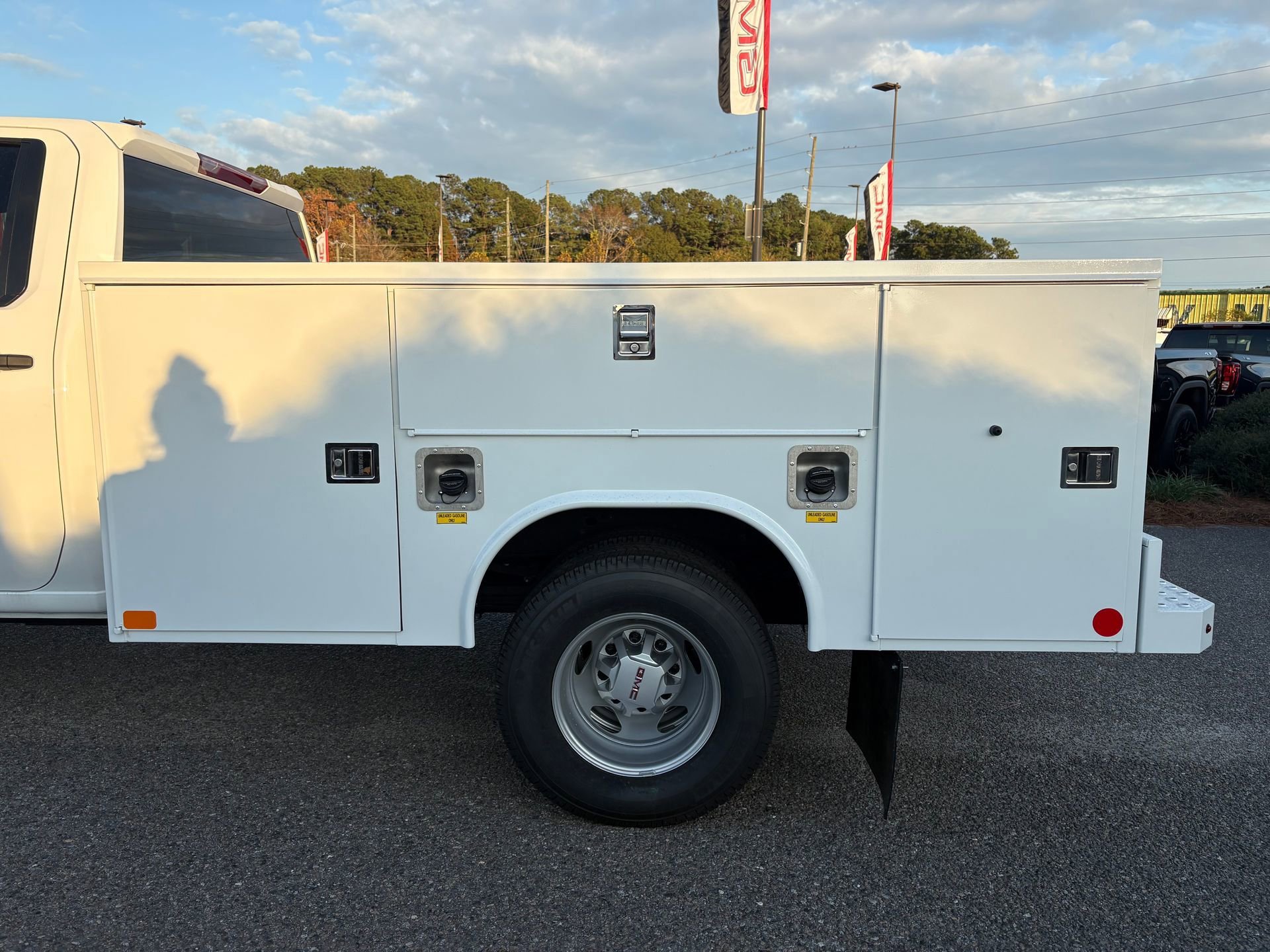 New 2025 GMC Sierra 3500 Pro w/ Convenience Package RWD image 33