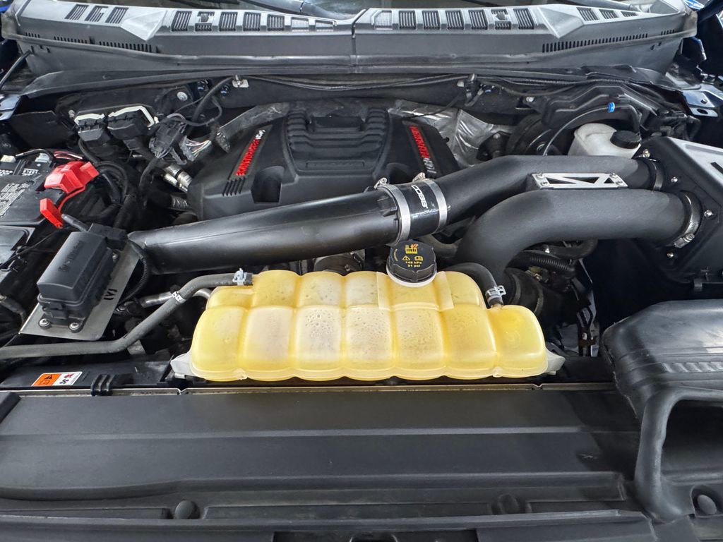 Used 2019 Ford F150 Raptor w/ Equipment Group 802A Luxury image 32