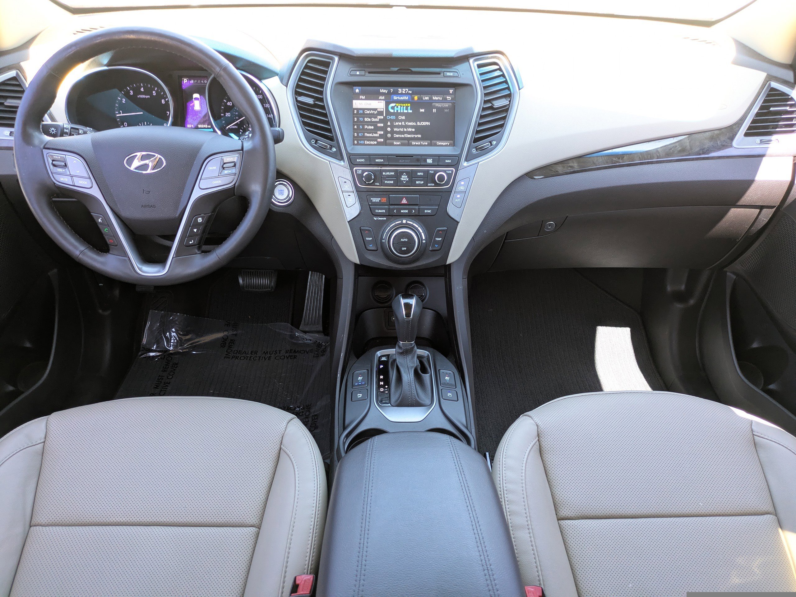 Used 2017 Hyundai Santa Fe Sport w/ 2.4L Tech Package 04 FWD image 15