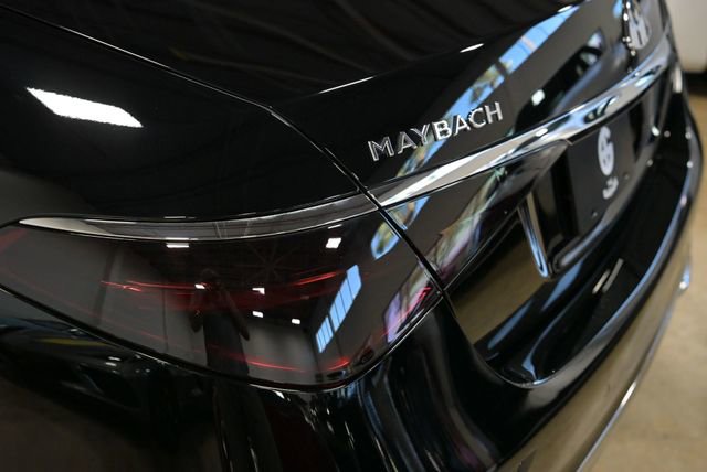 Used 2024 Mercedes-Benz Maybach S 680 Maybach S 680 4MATIC Sedan image 11