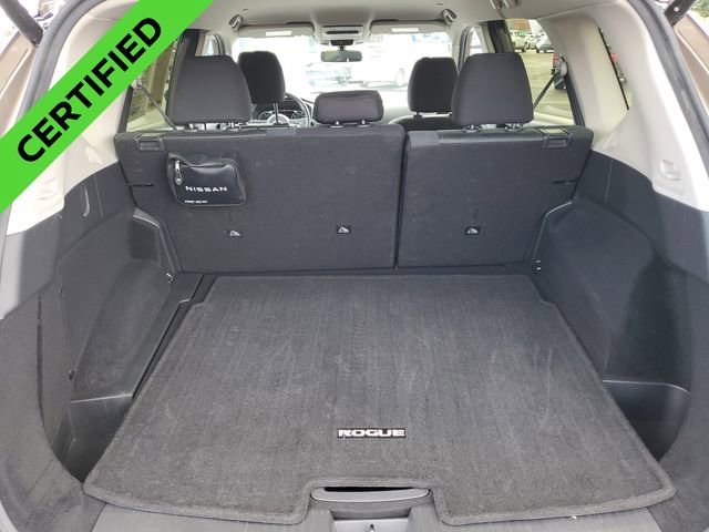 Used 2024 Nissan Rogue SV image 25