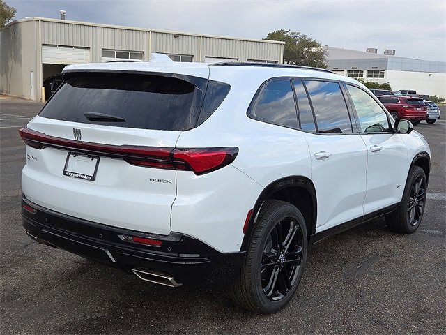 New 2026 Buick Enclave Sport Touring w/ Super Cruise Package image 4